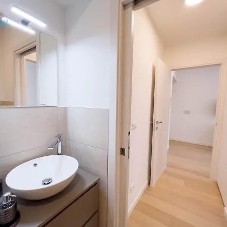Cavana 2 Tirabora Short Rent Trieste